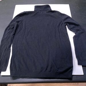 GAP long sleeve turtleneck